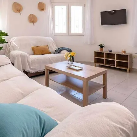 Paraiso Privado Con Piscina Alqueries Holiday home *